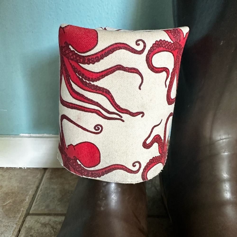 Octopus Legacy 16” Xtratuf’s Women’s size 8